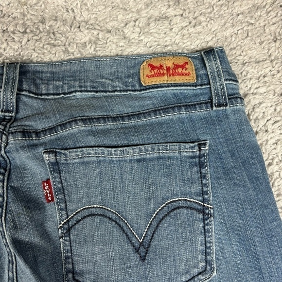 Levi's Jeans Womens 31 524 Too Super Low Boot Cut Light Wash Classic Low Rise - Picture 3 of 4